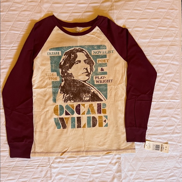 Peek Other - Peek Maroon and Cream Long Sleeve Oscar Wilde Front/Back Tee